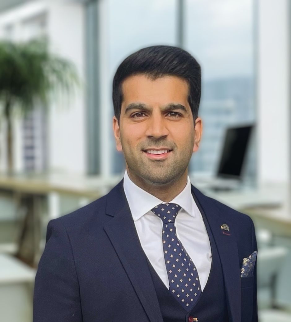 Dr Zaheer Khonat